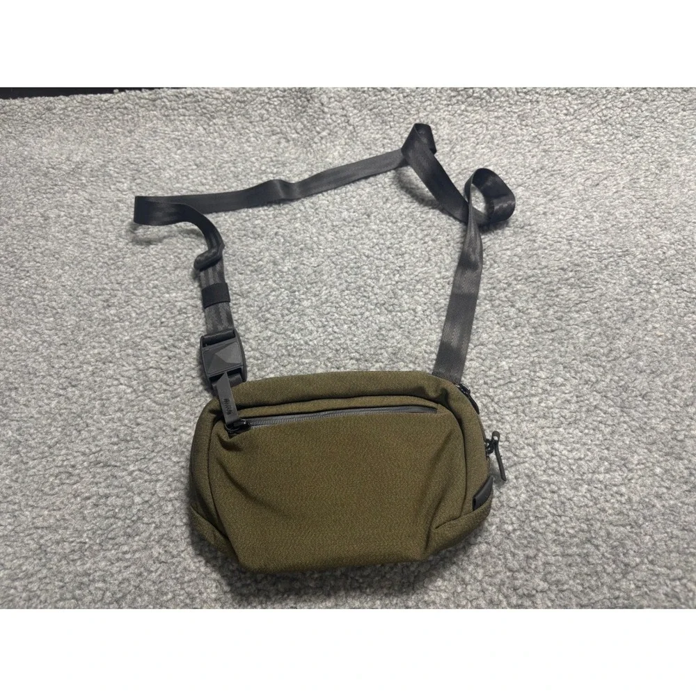 Alpaka Sling Bag Olive Green Black Crossbody‎ EDC Techwear Magnetic Buckle